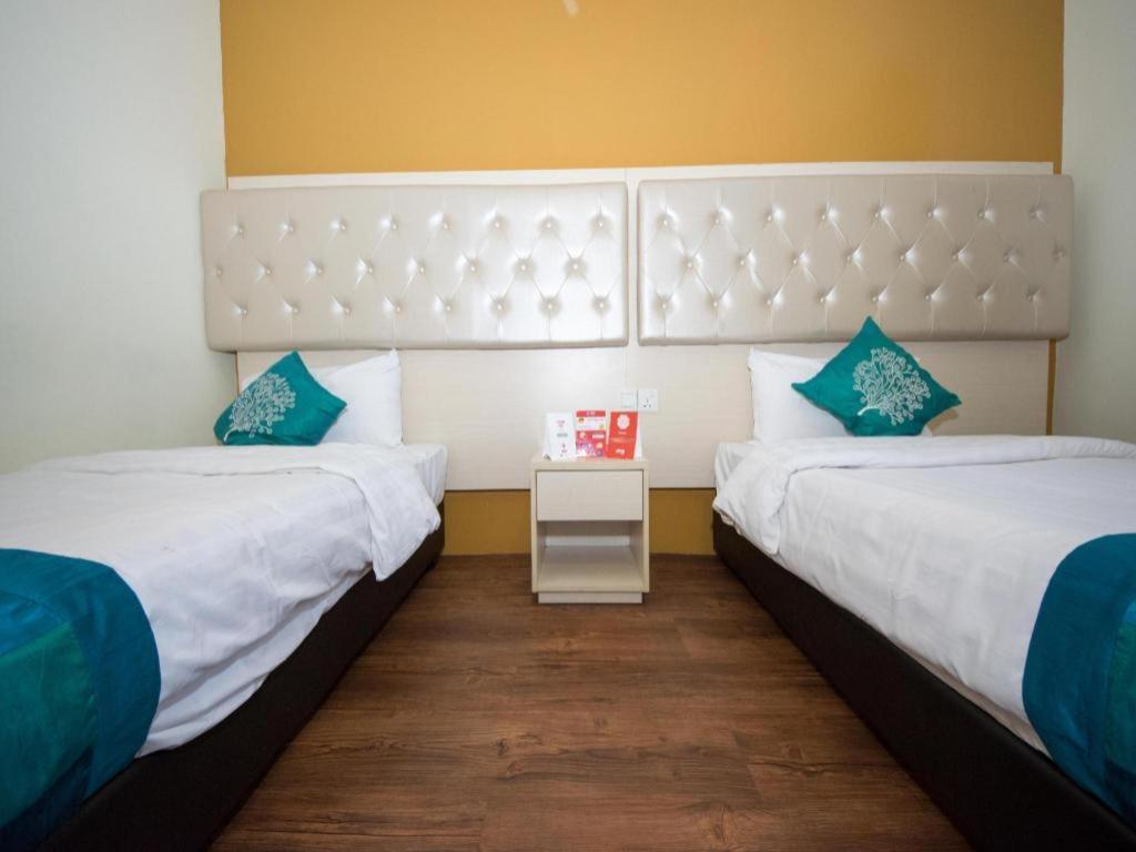 Oyo 114 Sandpiper Hotel Куала-Лумпур Экстерьер фото