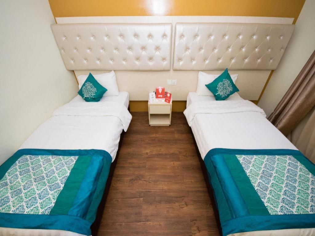 Oyo 114 Sandpiper Hotel Куала-Лумпур Экстерьер фото