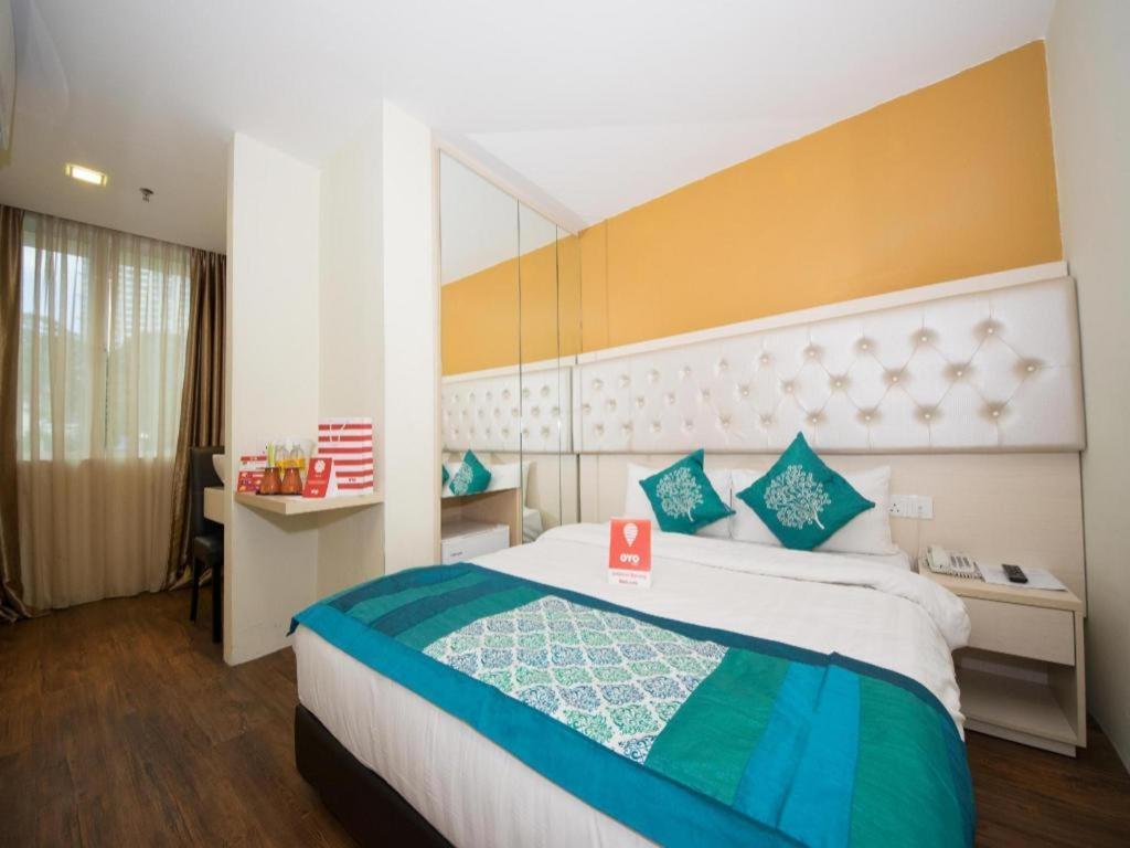 Oyo 114 Sandpiper Hotel Куала-Лумпур Экстерьер фото