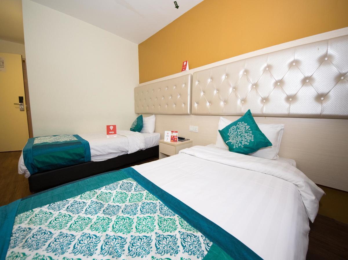 Oyo 114 Sandpiper Hotel Куала-Лумпур Экстерьер фото